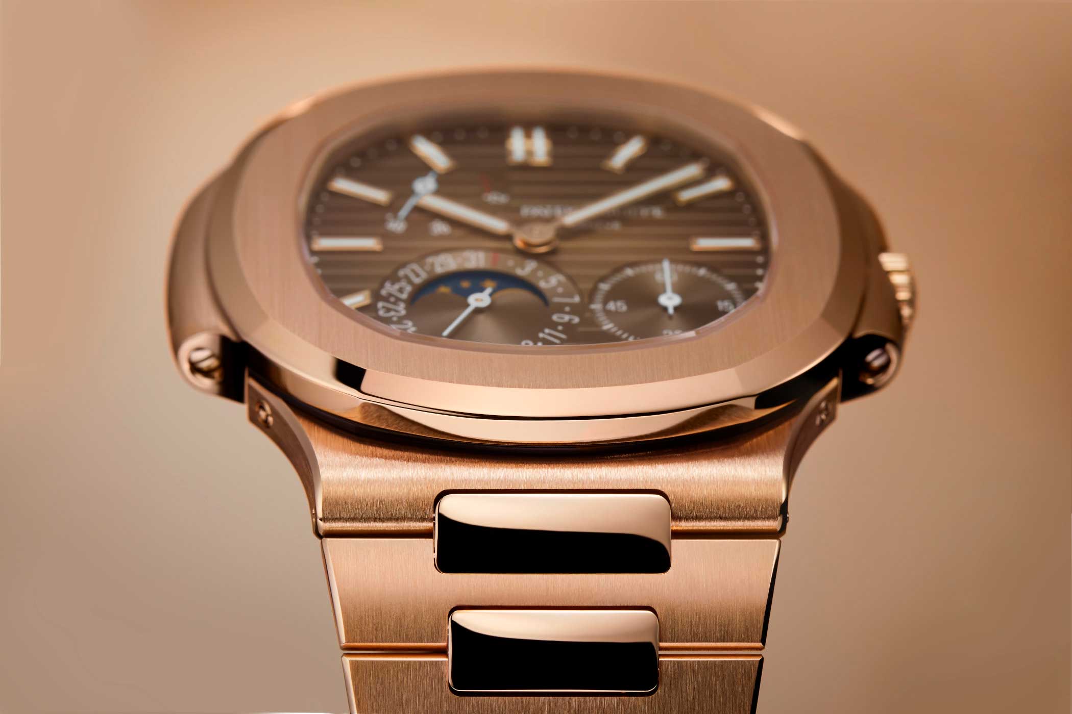 Дорогие часы Patek Philippe  - фото 